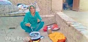 WOW 360|'Mukhtar Baji' a Female Village Youtuber Is Being Threatened By Her Community Members