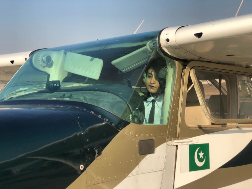 WOW 360|Meet Qaswa, Pakistan's Youngest Female Certified Commercial Pilot