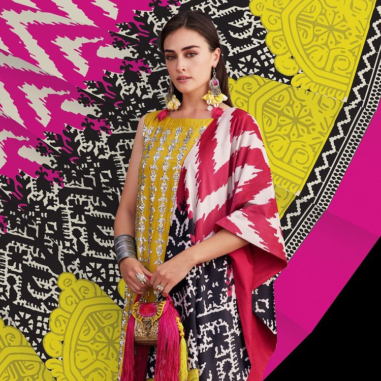 WOW 360|Khaadi x Esra: Here is How You Can Pair Beautiful Pieces from the Winter Collection