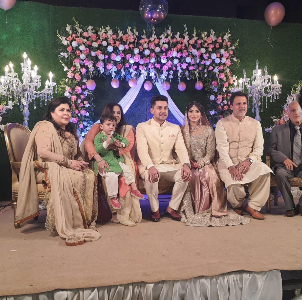 WOW 360|Actress Mariam Ansari Ties Knot with Ex-Captain Moin Khan’s son Owais Khan in a Lavish Ceremony [View Pictures]