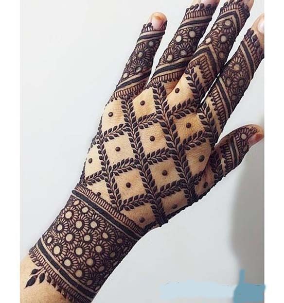 WOW 360|10 Mehndi Designs You Can Apply this Eid-Ul-Fitr