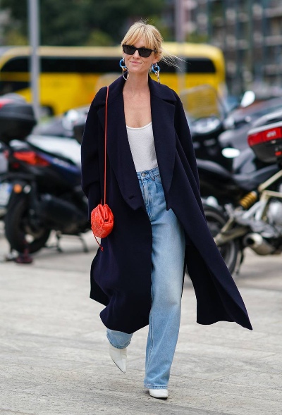 WOW 360|The 1970s Style Flared Jeans are Back in a Big Way! Here’s How to Style Them