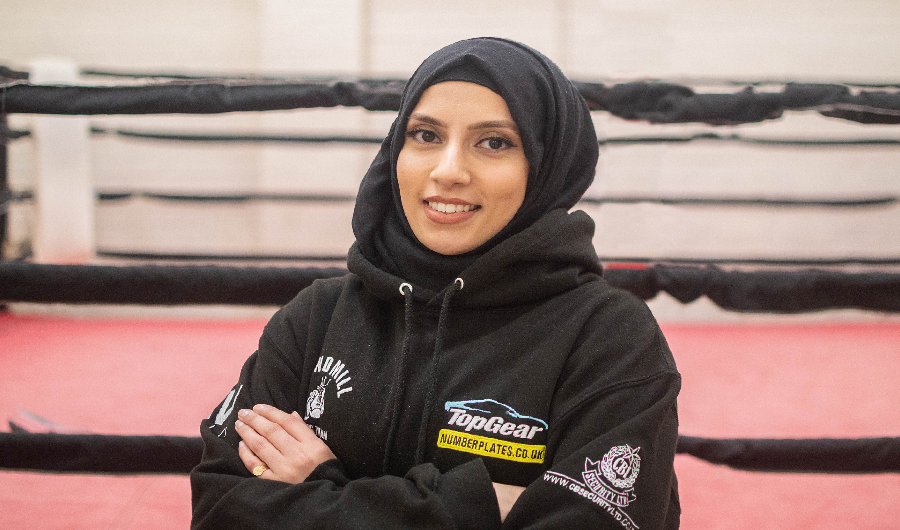 WOW 360|British - Pakistani Hijabi Boxing Coach Haseebah Abdullah is Fighting for Equality Across the Sporting Industry