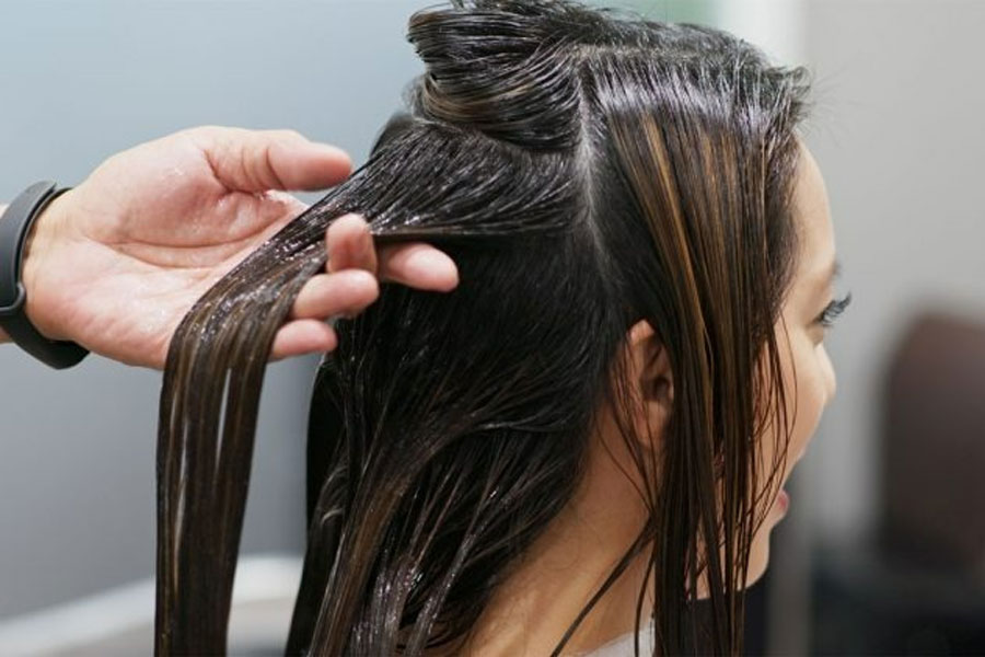 Frequent Use of Hair Straightening Chemicals Can Cause Uterine Cancer