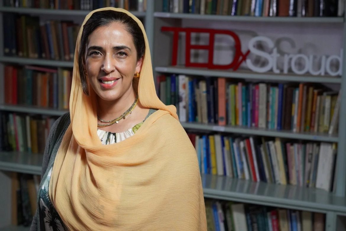 Dr Zareen Roohi Ahmed